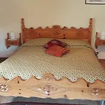 La-haut Apartament