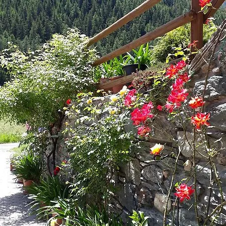 La-haut