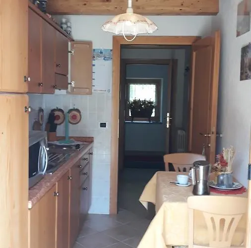 La-haut アパート *